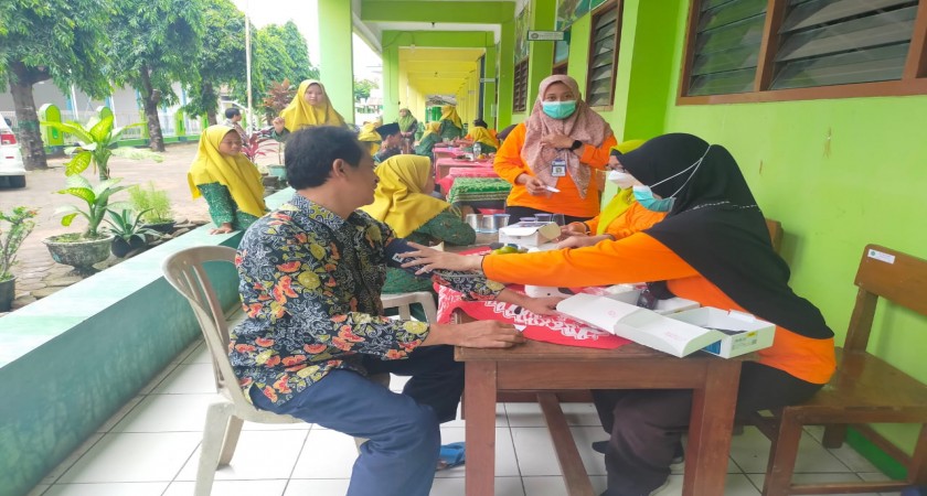 Screening Kesehatan bagi Siswa, Pendidik, dan Tendik MA Walisongo